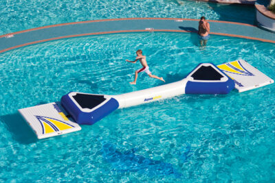 Aquaglide Foxtrot - Floating Inflatable Balance Beam