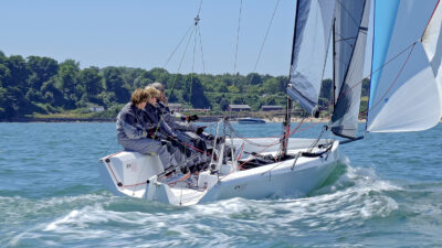 RS21 Keelboat