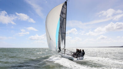 RS21 Keelboat