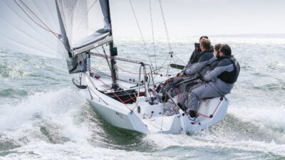 RS21 Keelboat