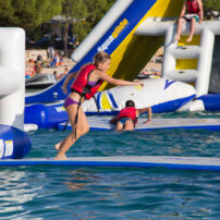 Aquaglide Speedway 20 - Floating Inflatable Platform and Link
