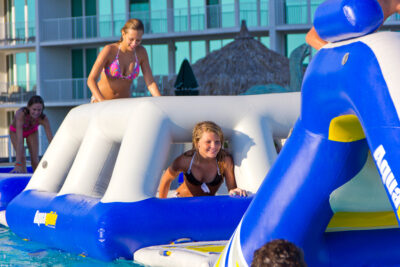 Aquaglide Sierra - Inflatable Water Play Station