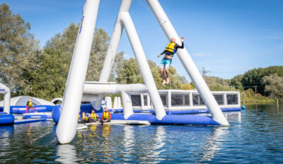 Aquaglide Skyrocket - Inflatable Water Swing