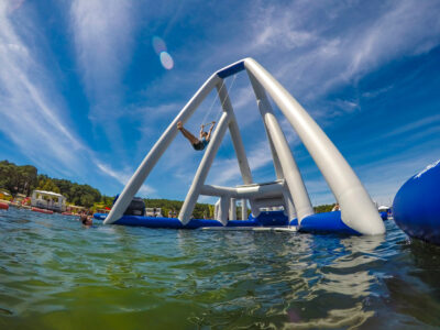 Aquaglide Skyrocket - Inflatable Water Swing